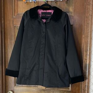 Betsey Johnson black coat, velvet trim, size M, NWOT